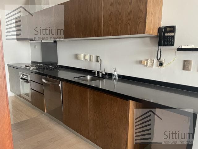 Apartment for Sale - Renovated, 9th Floor - 100 m2