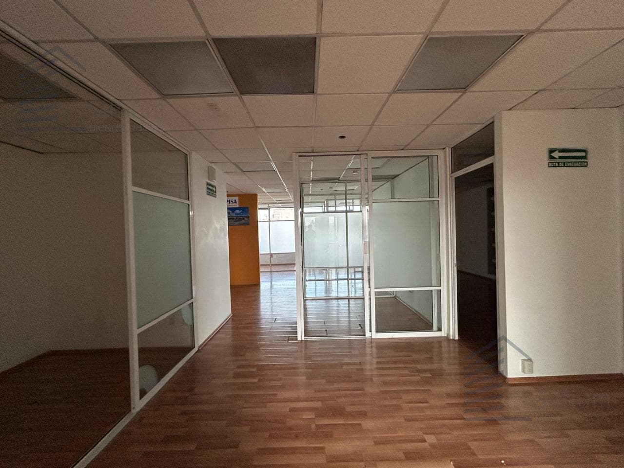Office for Rent - Insurgentes Sur, 7th Floor - 140 m2