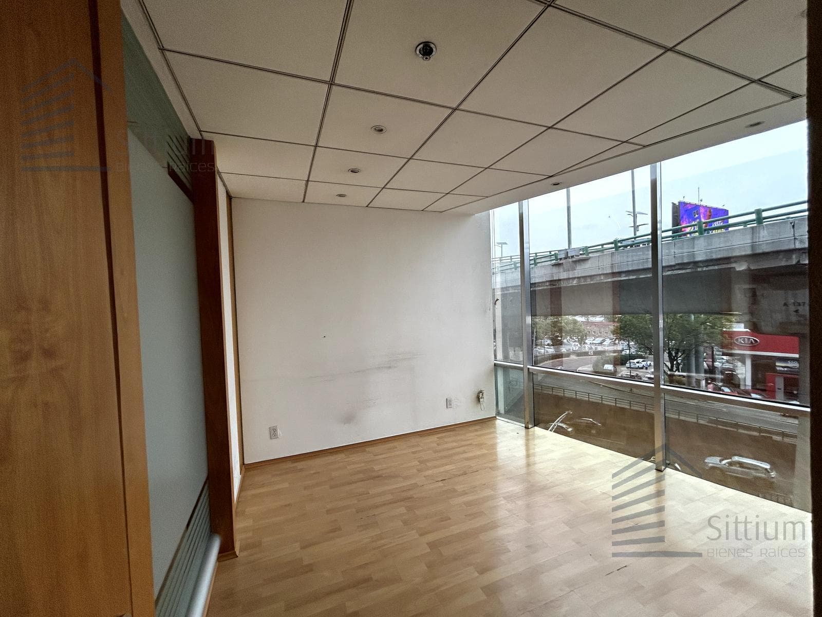 Office for Rent - Manuel Ávila Camacho - 5th Floor - 352 m2