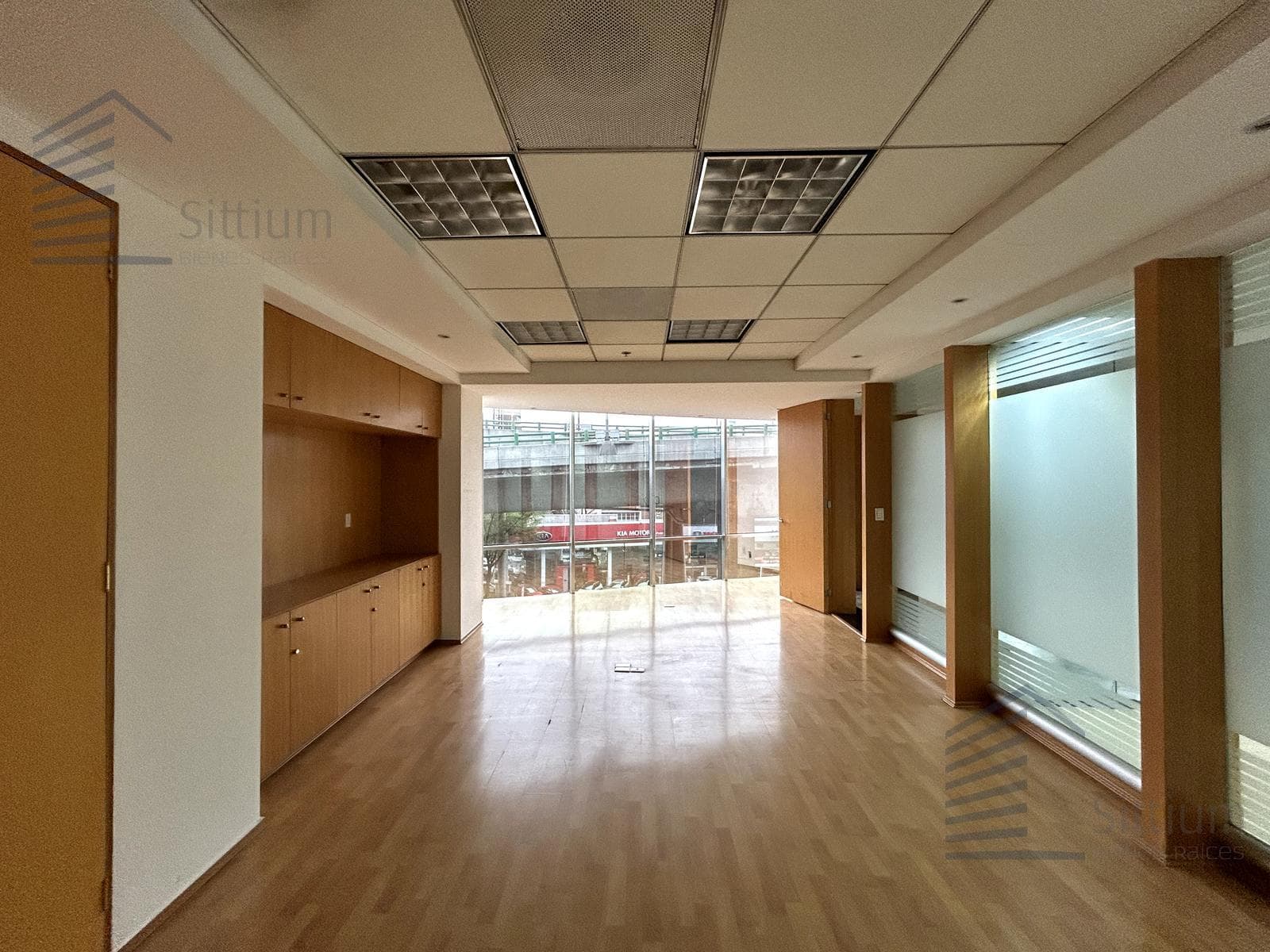 Office for Rent - Manuel Ávila Camacho - 5th Floor - 352 m2