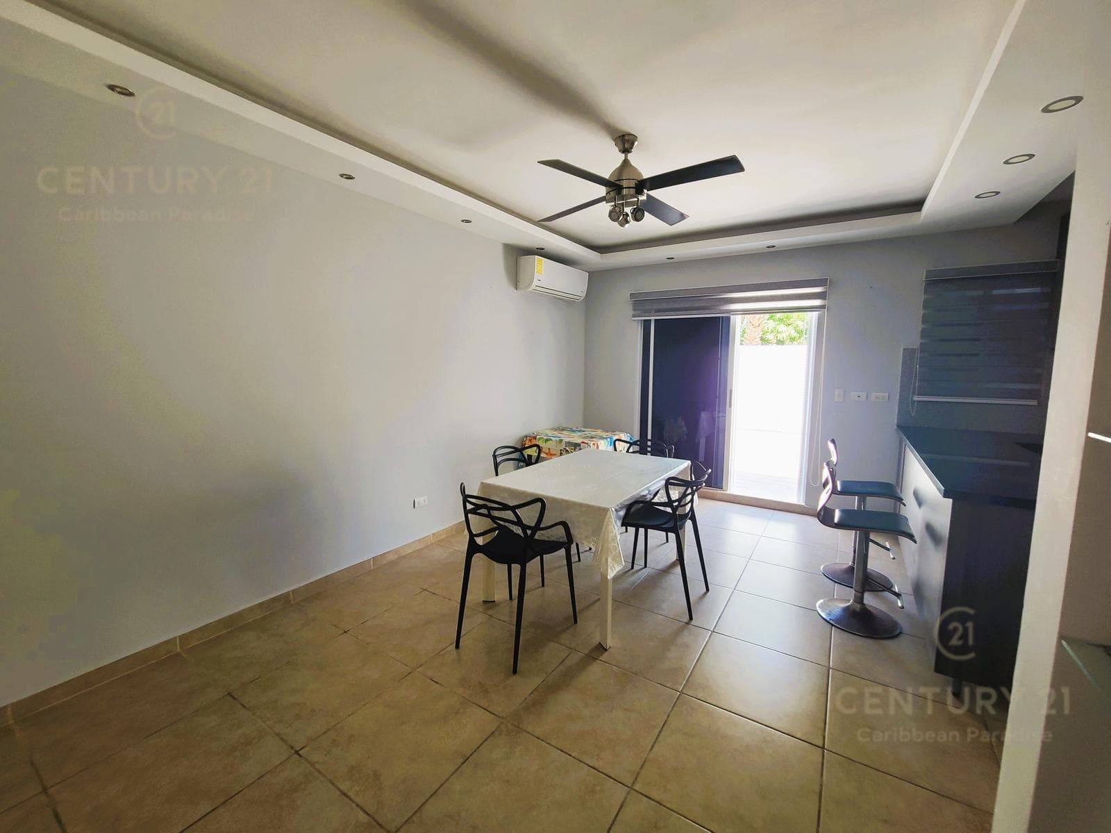 3-Bedroom House for Sale in La Joya Esmeralda, Playa del Carmen P4625
