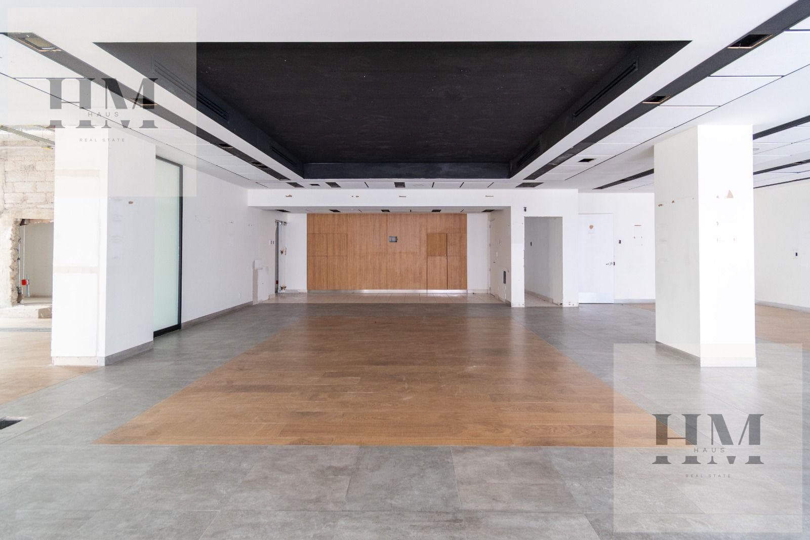 Local en Industrial Alce Blanco