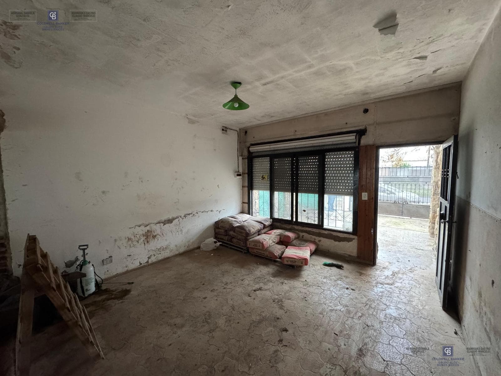 House in Luis Guillon