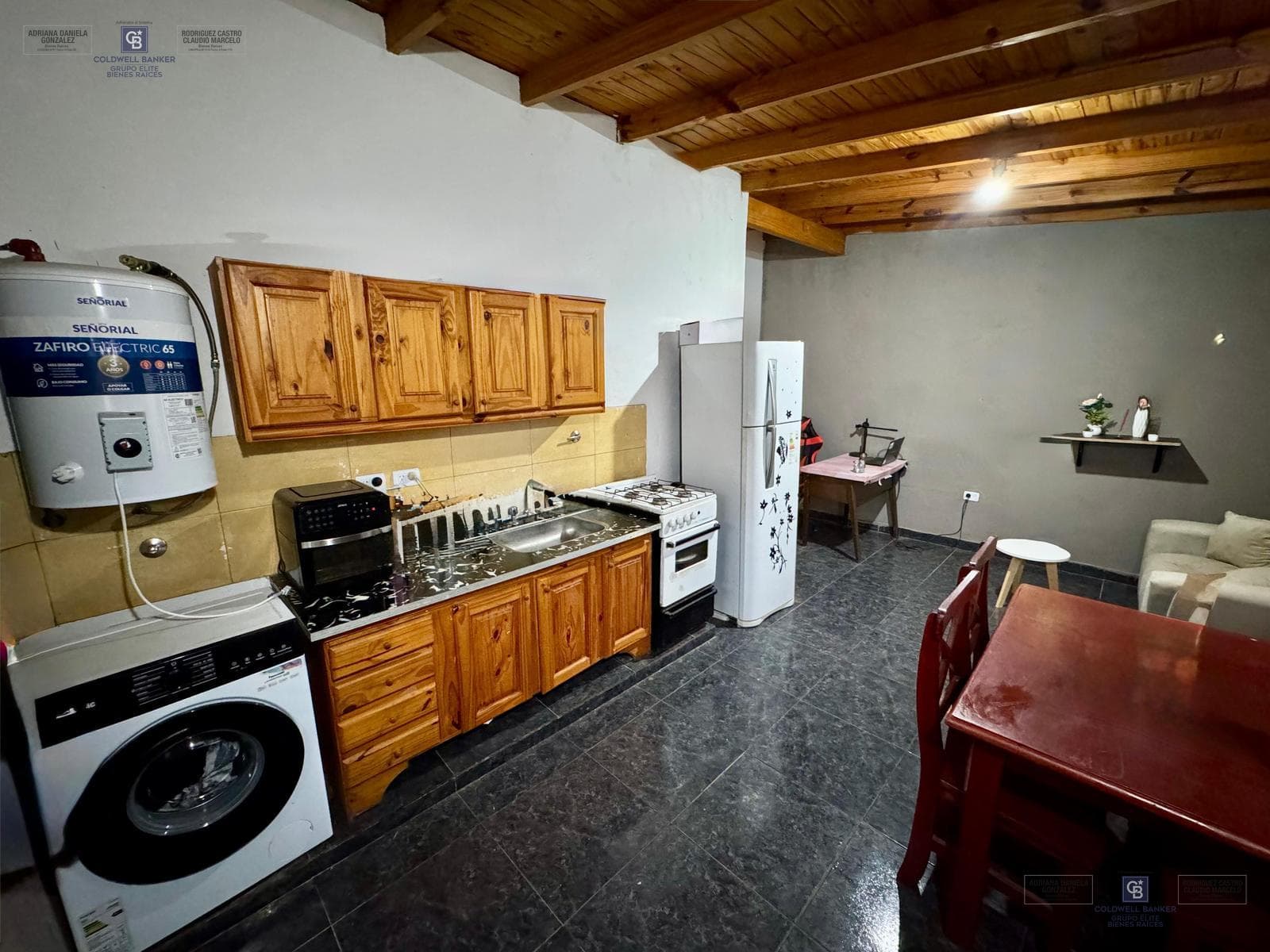 House in Luis Guillon