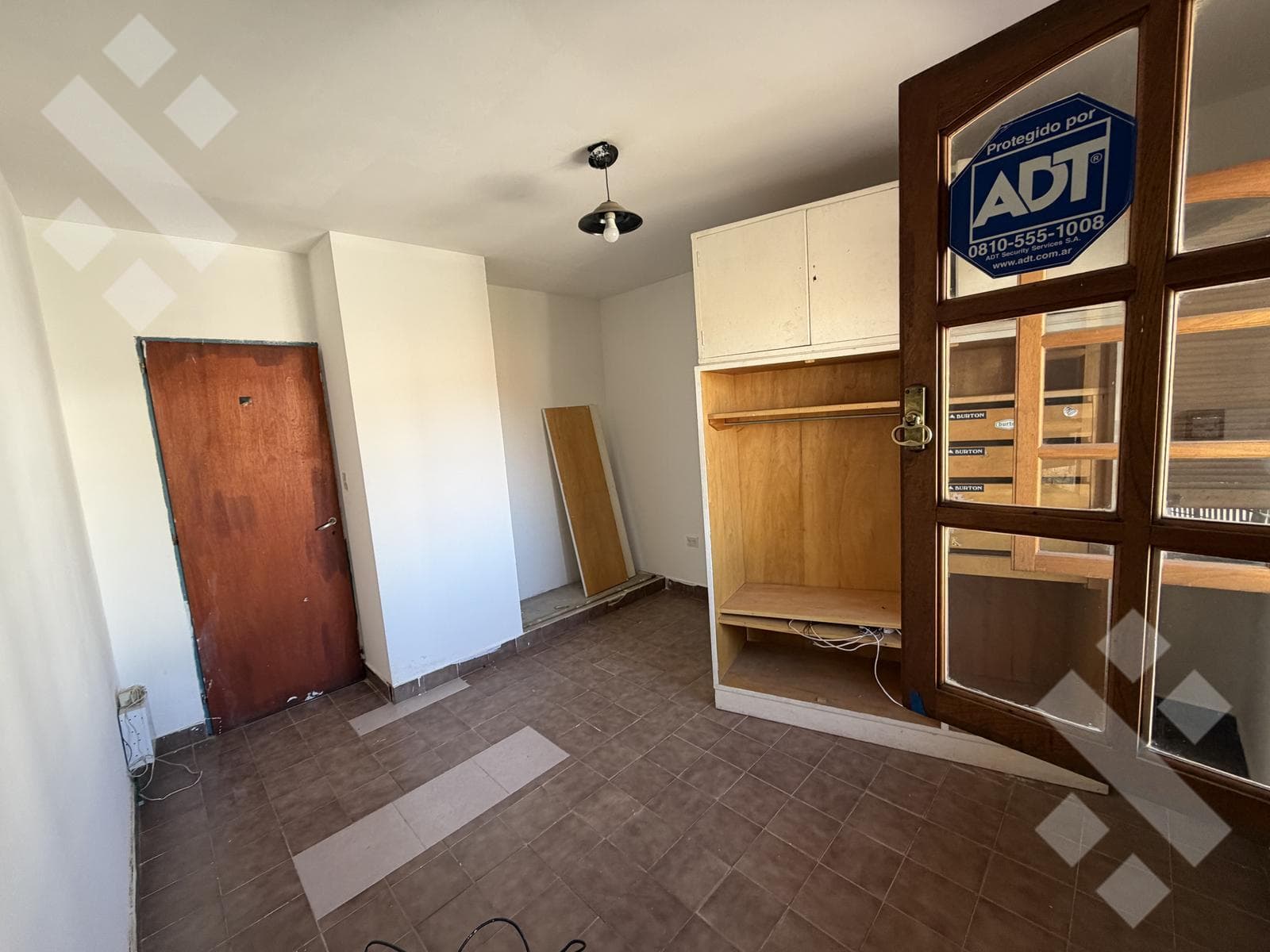 1-BEDROOM APARTMENT FOR SALE - SANTA GENOVEVA NEIGHBORHOOD, NEUQUÉN