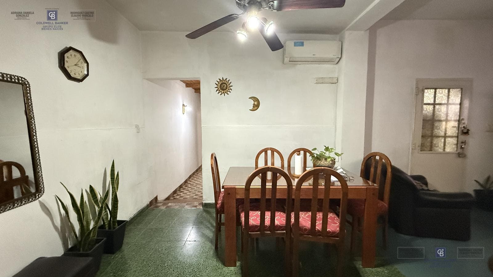 For Sale: 3-room townhouse with patio, barbecue, laundry room, and garage in Ciudadela
