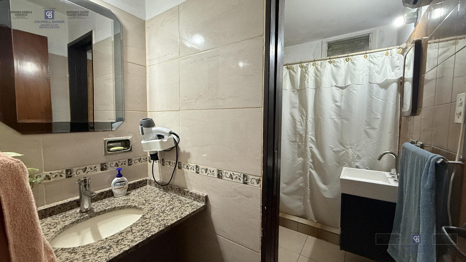 For Sale: 3-room townhouse with patio, barbecue, laundry room, and garage in Ciudadela