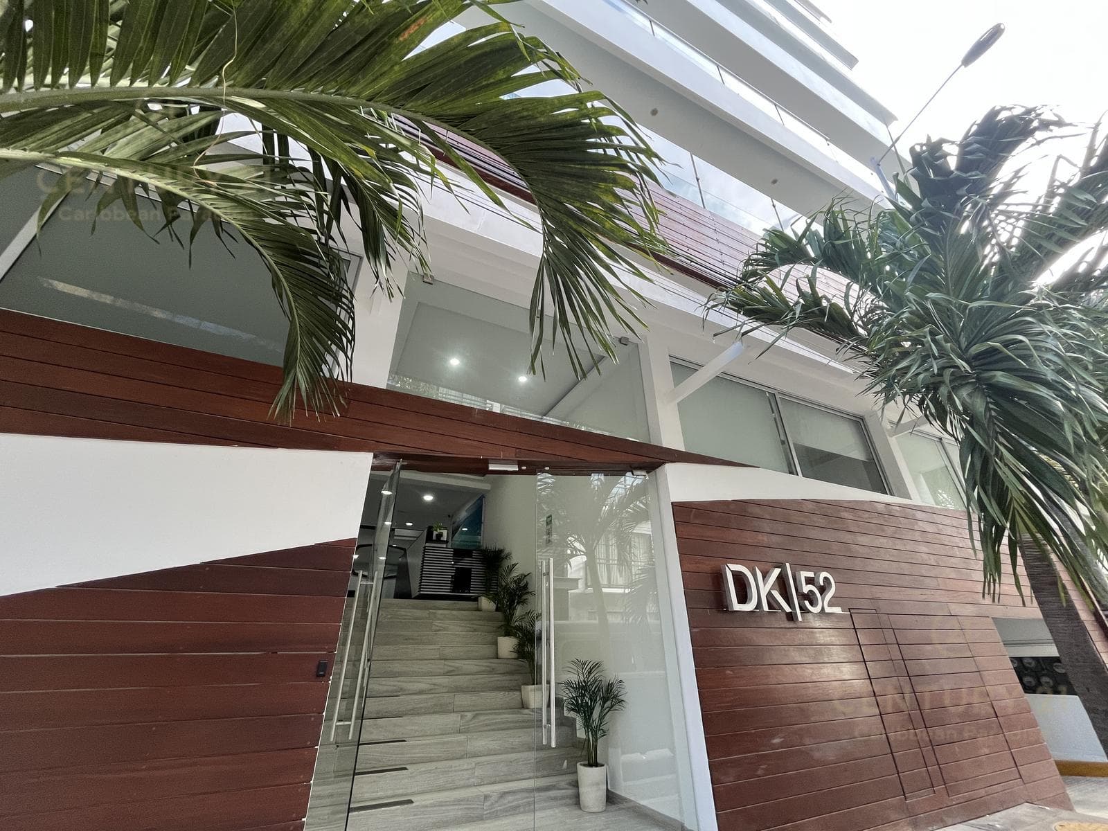 Condominium for rent in Playa del Carmen in a building one block from Fifth Avenue