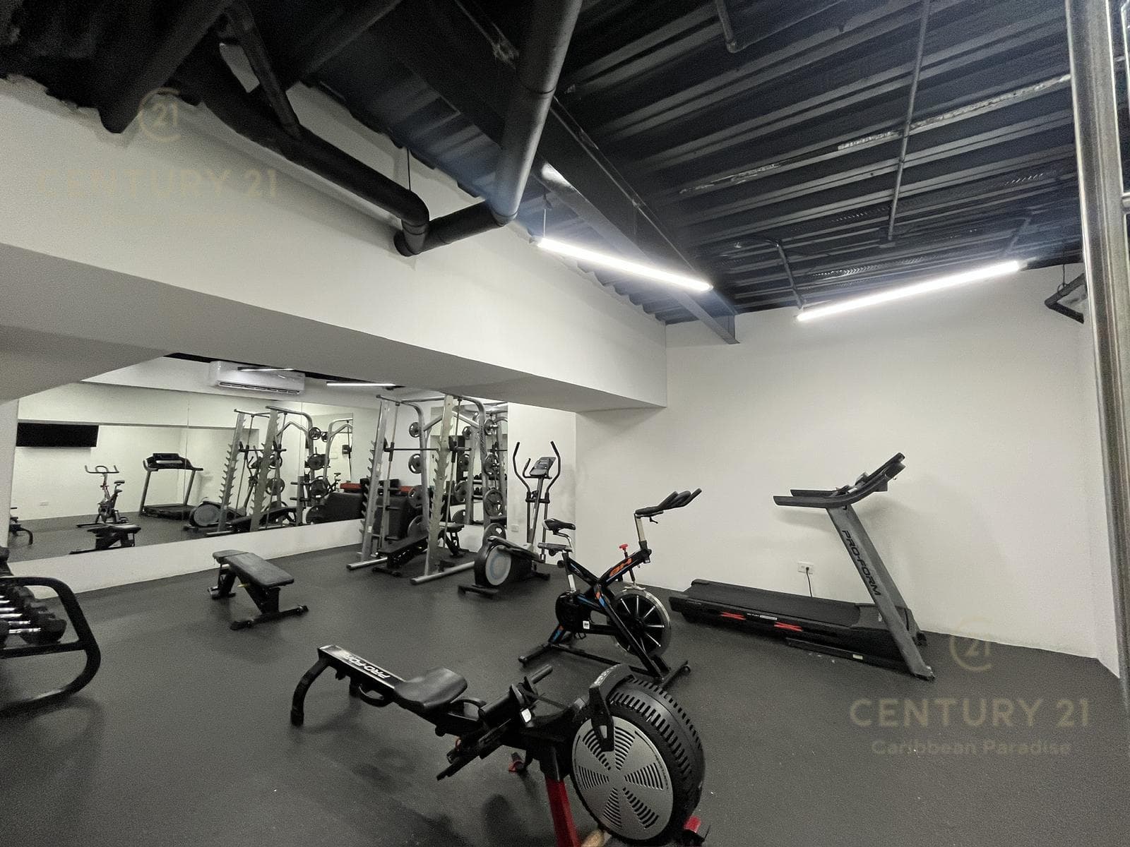 Condominium for rent in Playa del Carmen in a building one block from Fifth Avenue