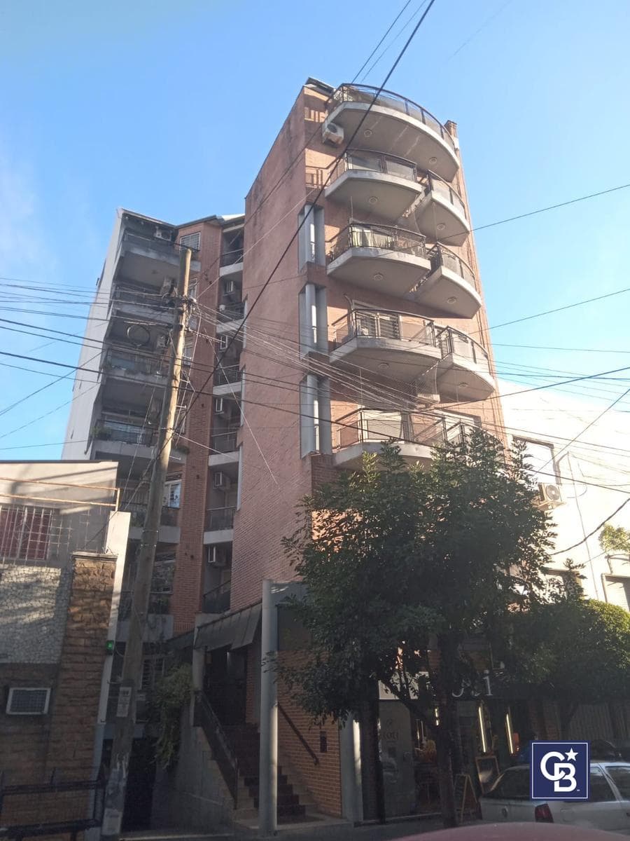 3-room apartment for sale, eligible for financing, with a balcony in Ramos Mejía