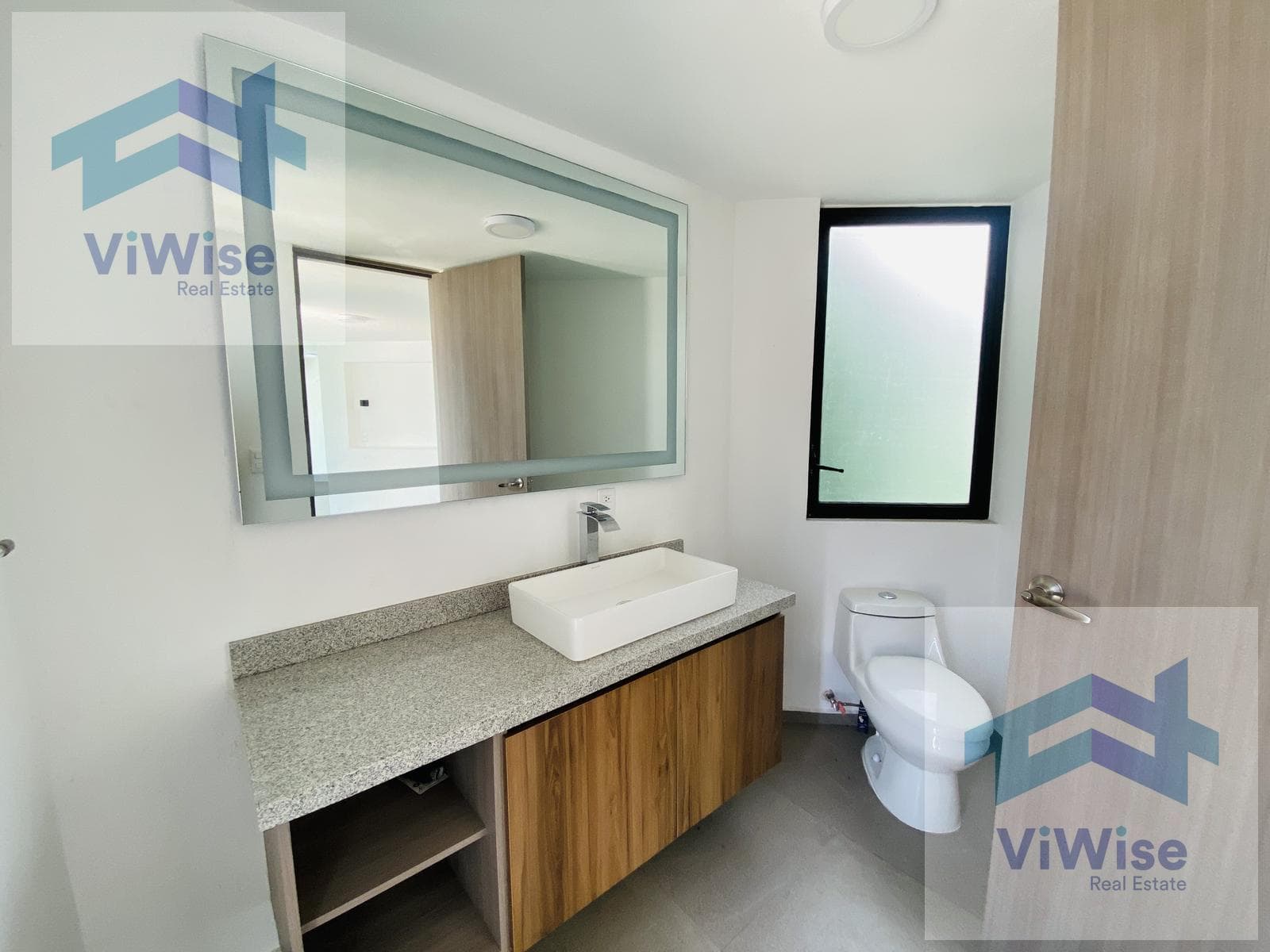 House for Sale in Cumbres del Lago