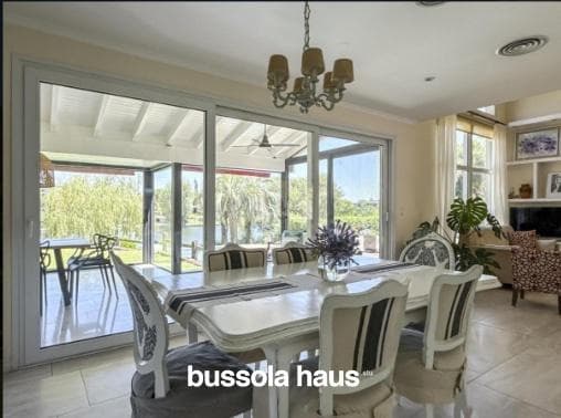 House for sale on the lake.