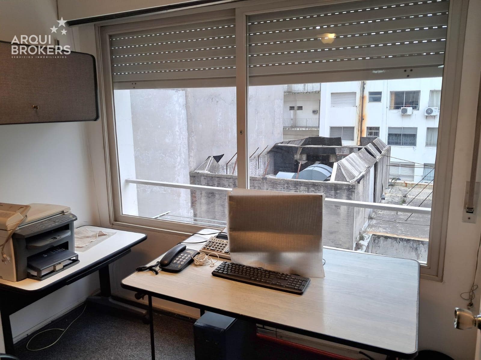 Three-room office for sale in Downtown