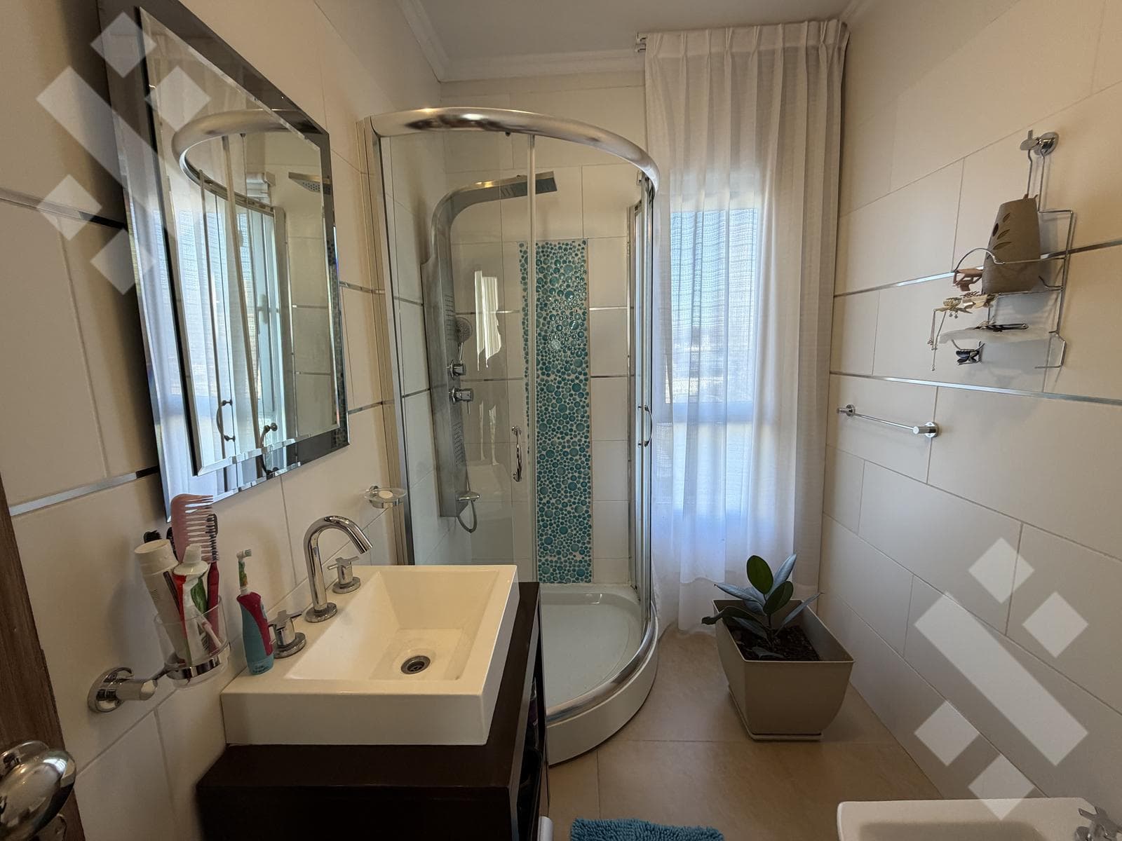 Three-bedroom house - Bosh development