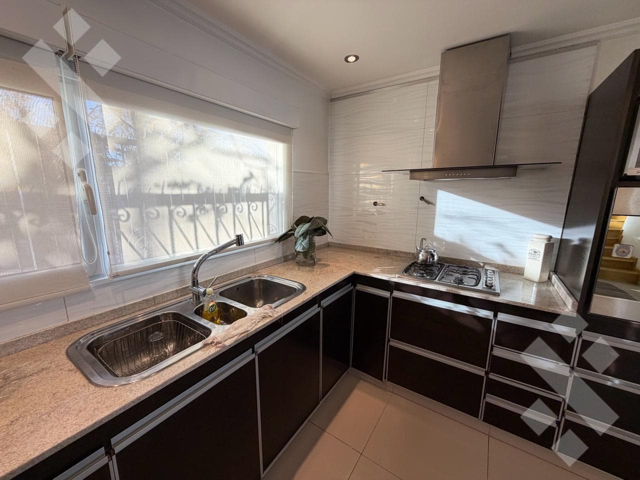 Three-bedroom house - Bosh development