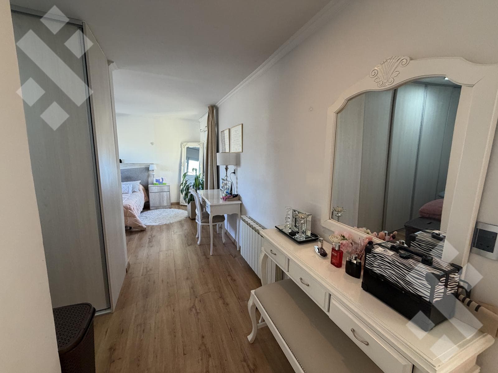 Three-bedroom house - Bosh development