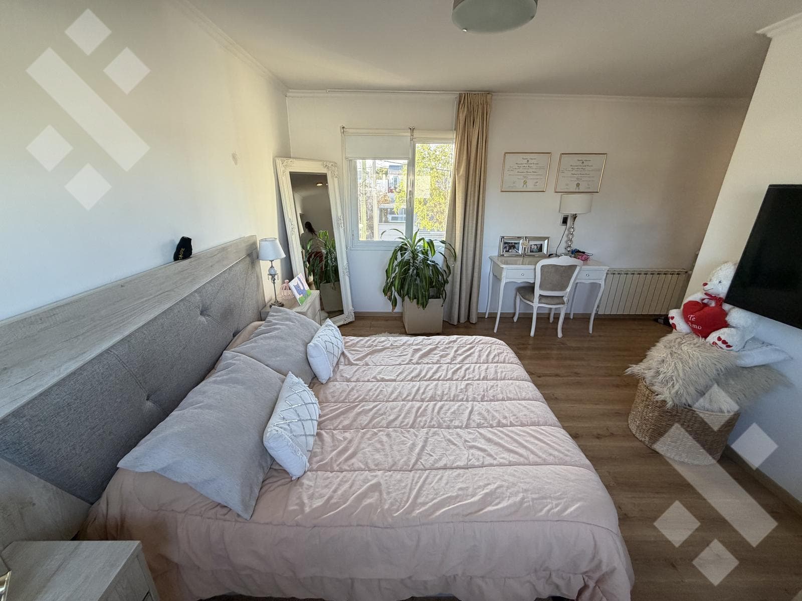 Three-bedroom house - Bosh development