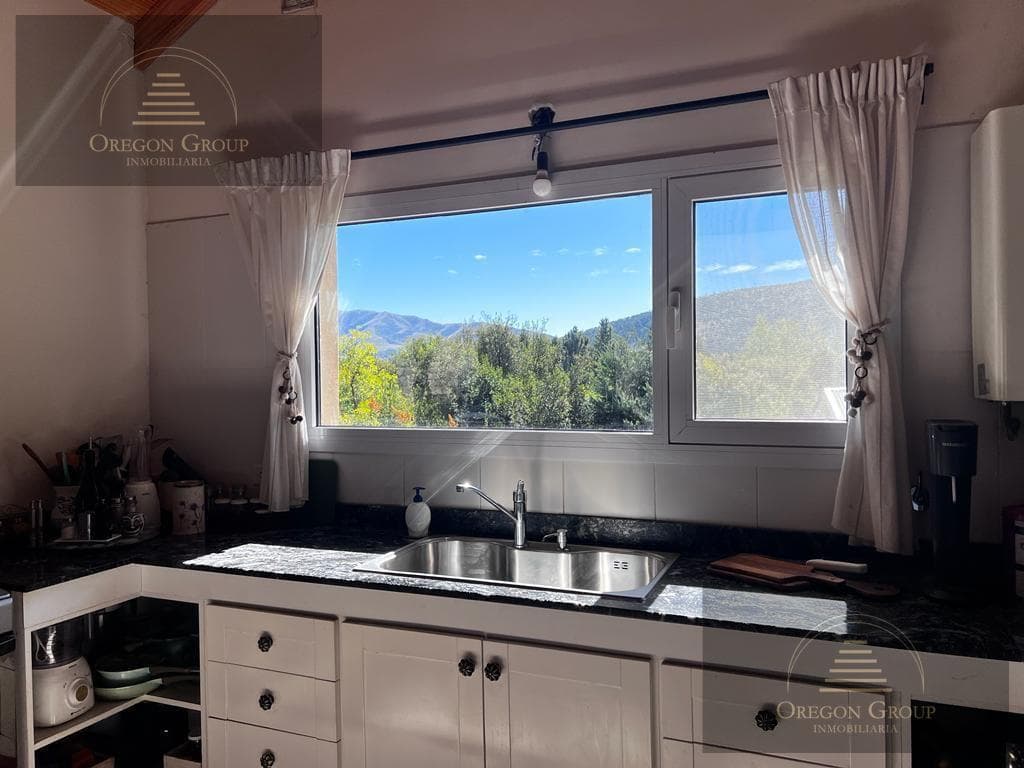 5-Room House for Sale in Rincón Radales