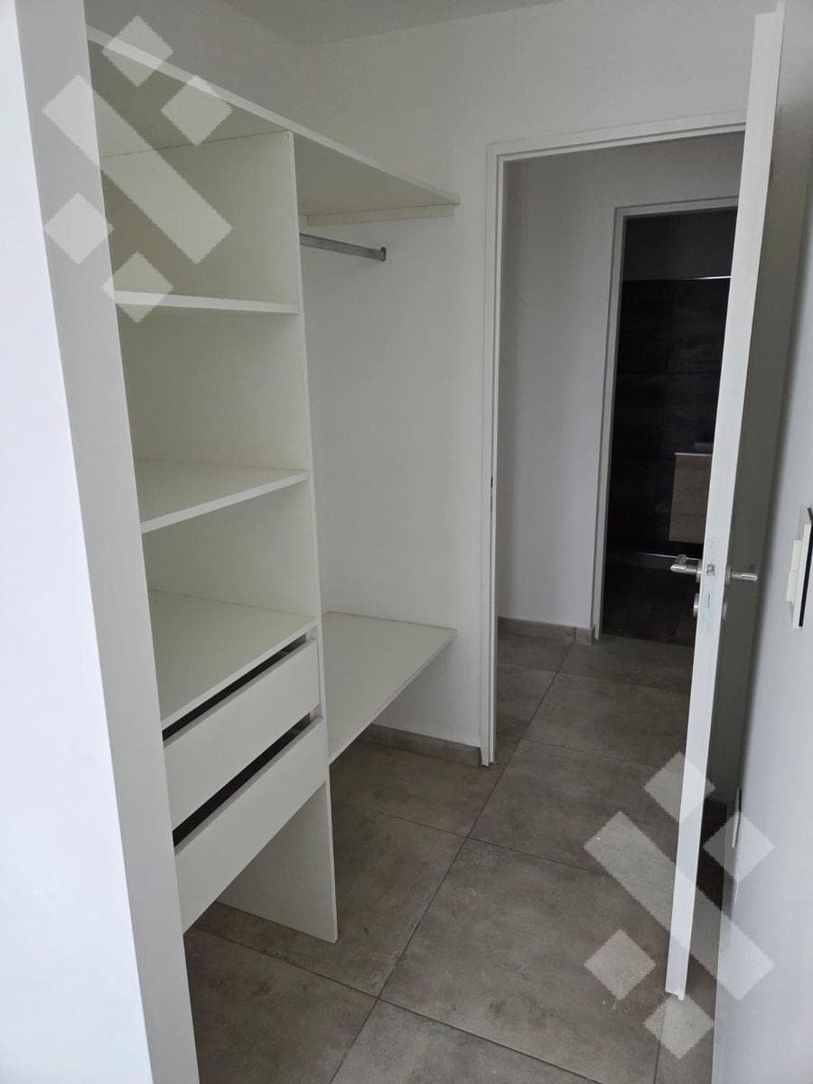 For Rent: 1-Bedroom Apartment, Neuquén City