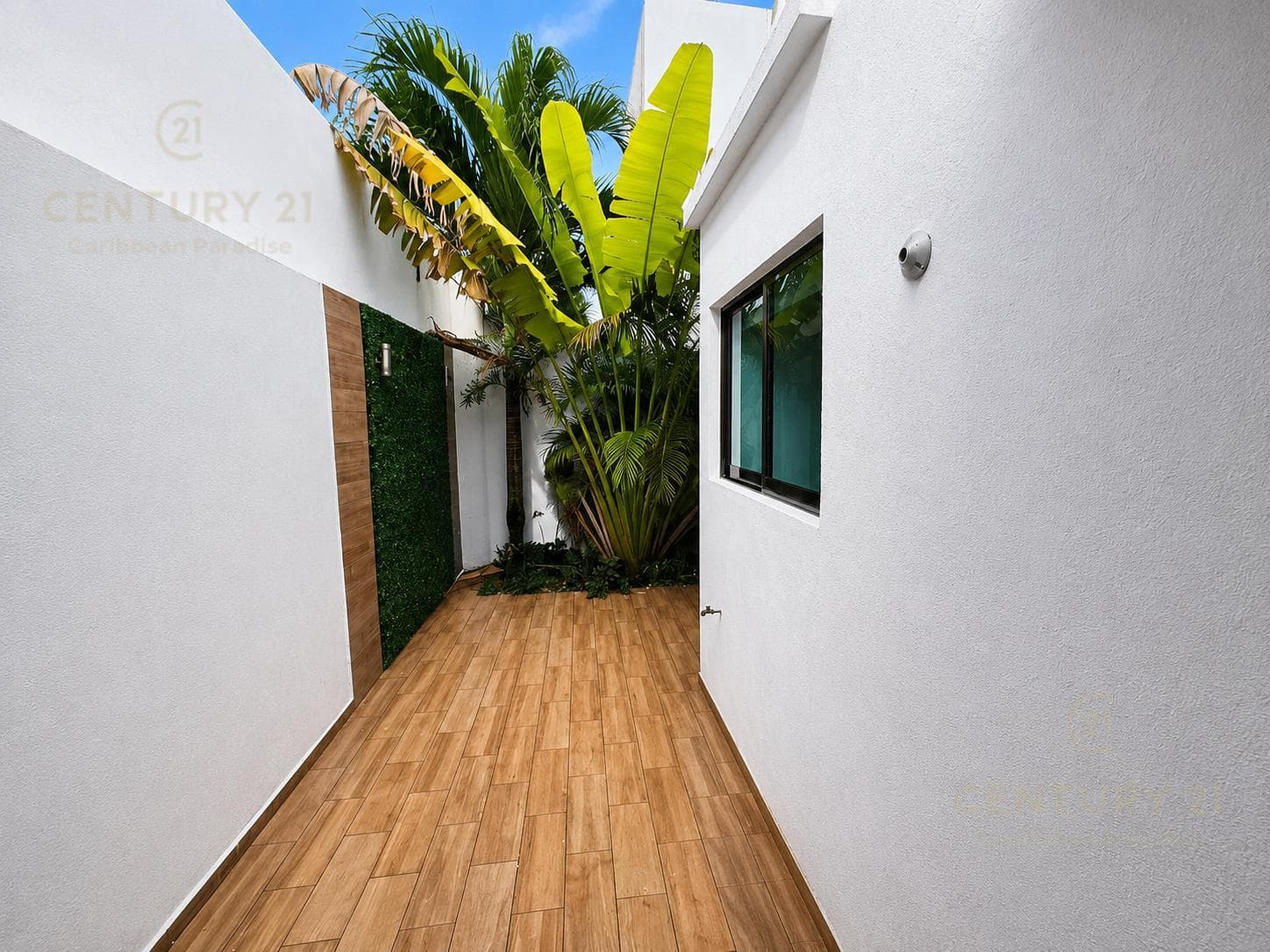 Opportunity in Terra Magna | 4 Bedrooms, Excellent Location, and High Appreciation Potential C4142