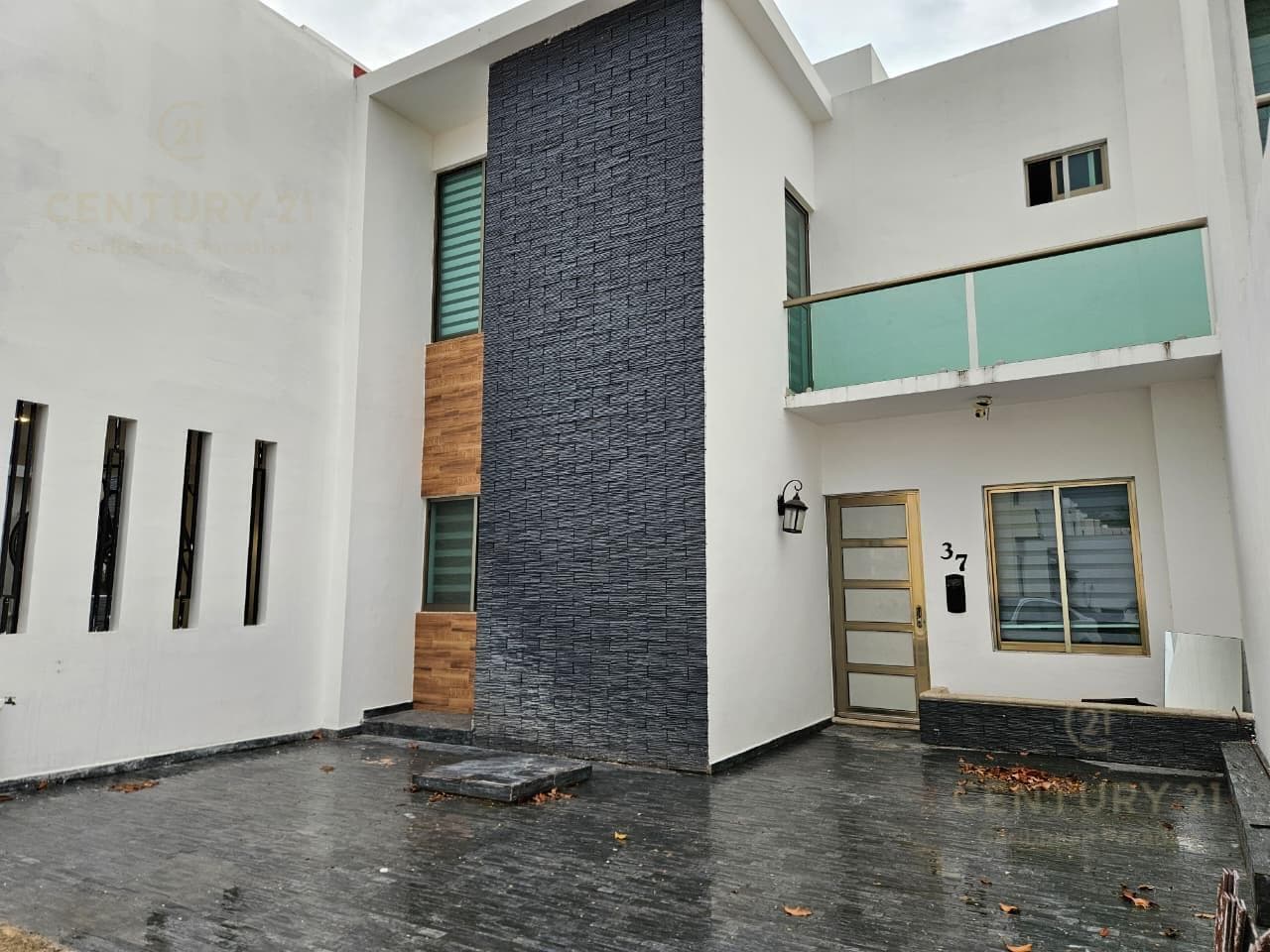 Opportunity in Terra Magna | 4 Bedrooms, Excellent Location, and High Appreciation Potential C4142