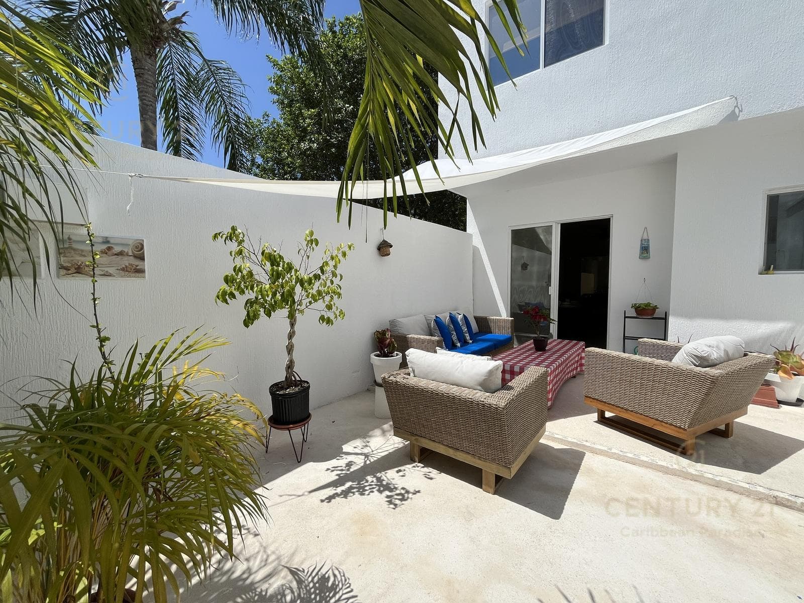House for Rent: 3-Bedroom, Furnished, with Private Pool in Olivos 3, Playa del Carmen P4605