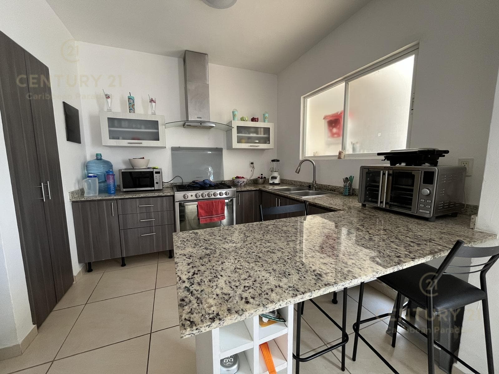 House for Rent: 3-Bedroom, Furnished, with Private Pool in Olivos 3, Playa del Carmen P4605