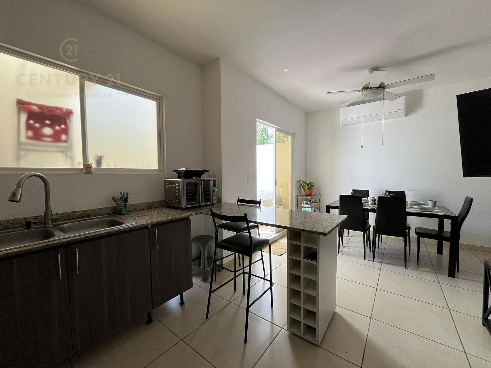 House for Rent: 3-Bedroom, Furnished, with Private Pool in Olivos 3, Playa del Carmen P4605