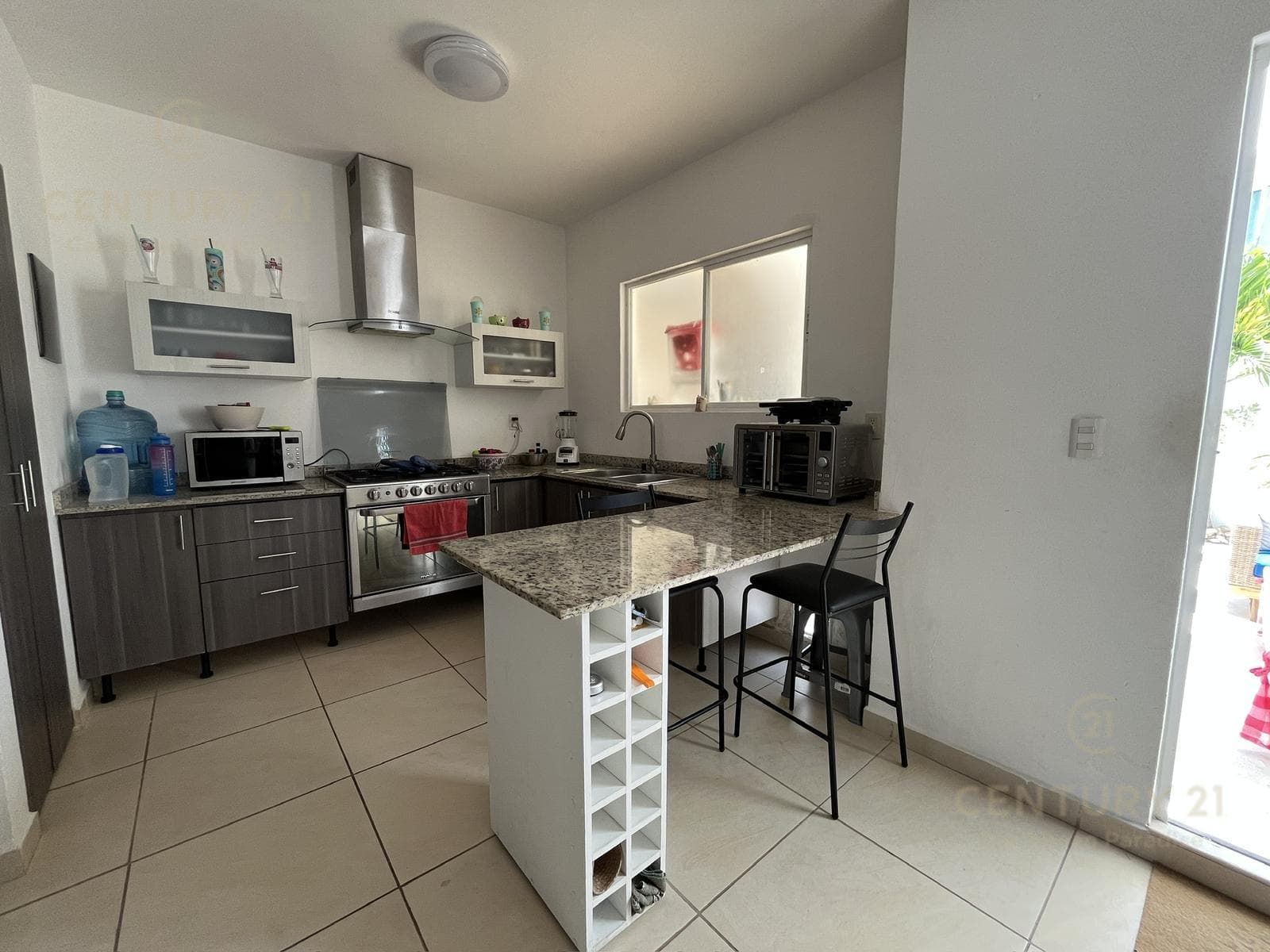 House for Rent: 3-Bedroom, Furnished, with Private Pool in Olivos 3, Playa del Carmen P4605