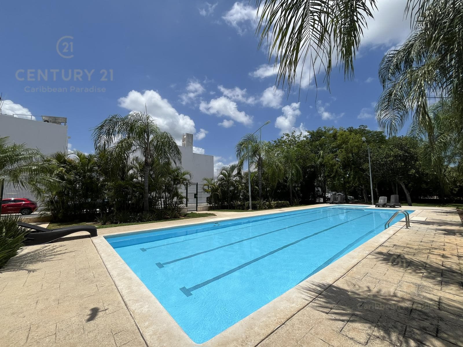 House for Rent: 3-Bedroom, Furnished, with Private Pool in Olivos 3, Playa del Carmen P4605