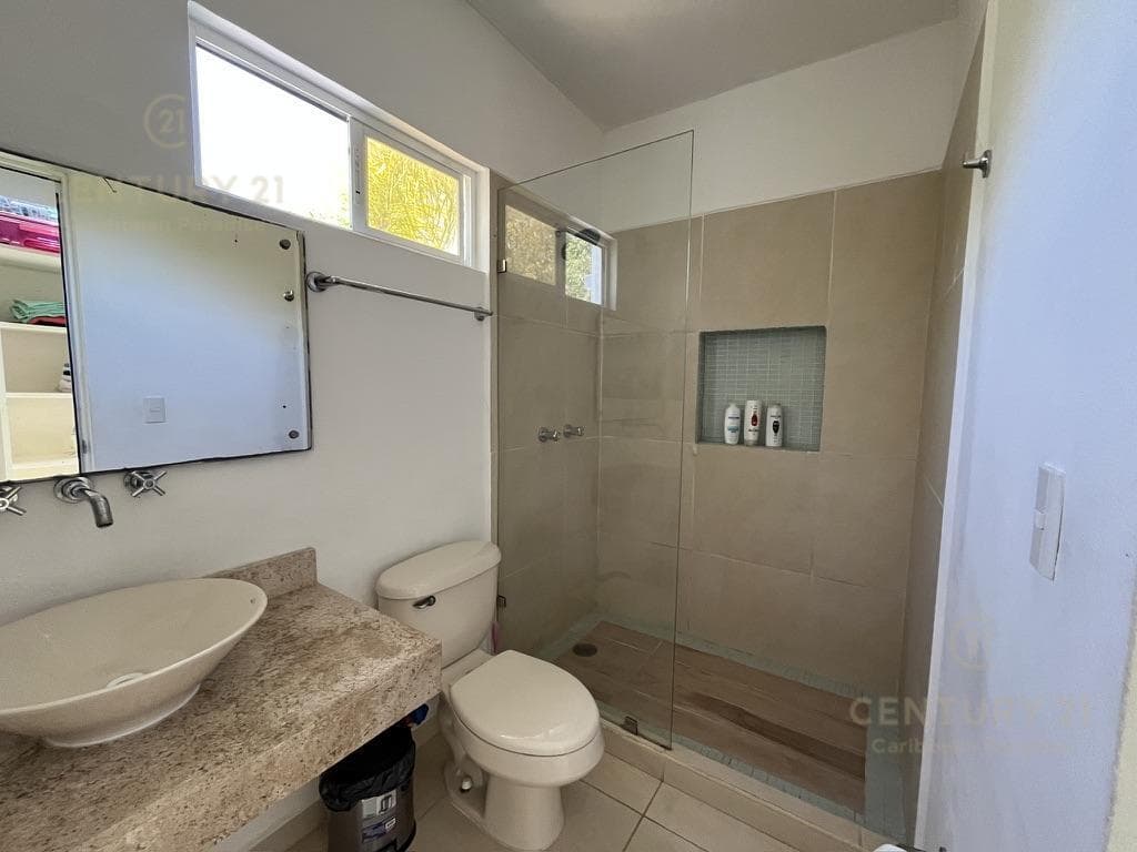 House for Rent: 3-Bedroom, Furnished, with Private Pool in Olivos 3, Playa del Carmen P4605