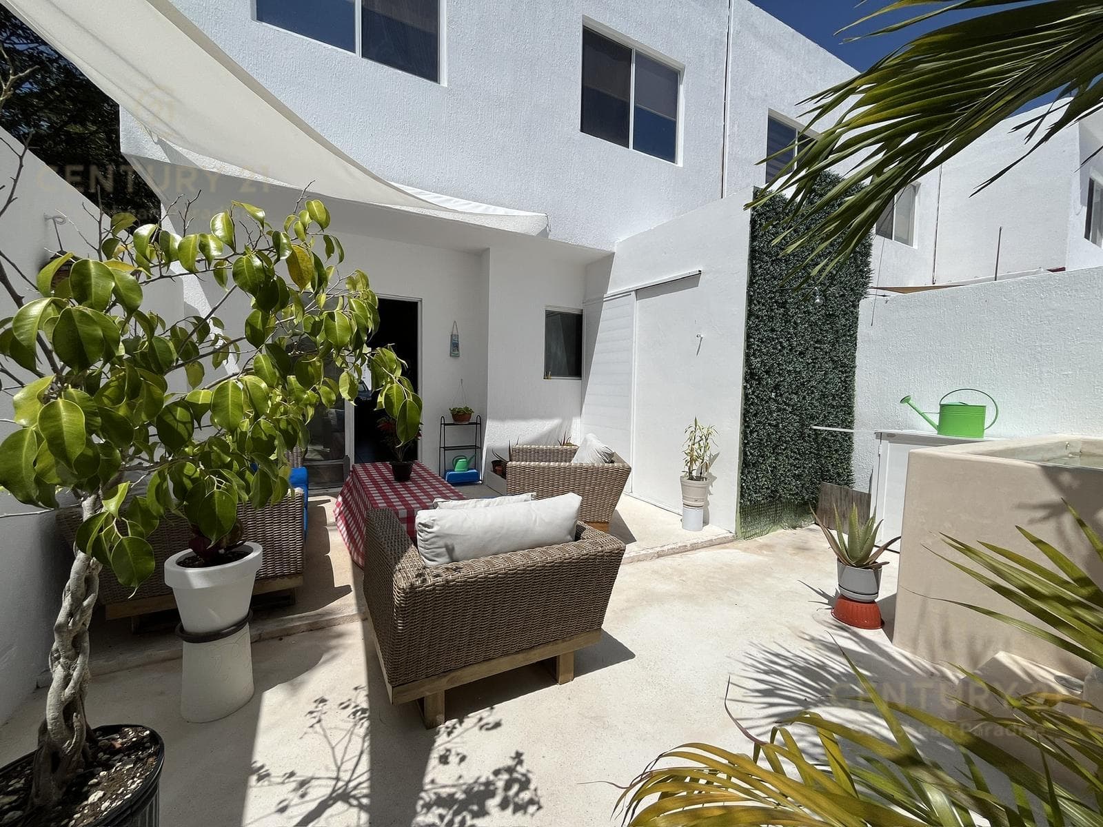 House for Rent: 3-Bedroom, Furnished, with Private Pool in Olivos 3, Playa del Carmen P4605