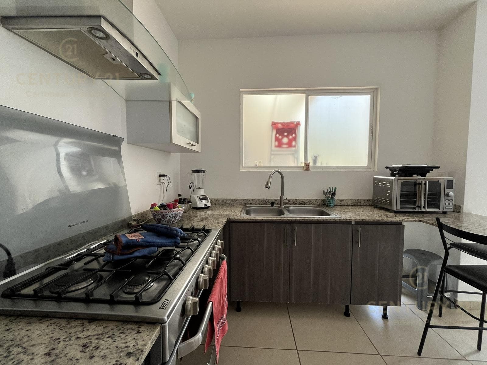 House for Rent: 3-Bedroom, Furnished, with Private Pool in Olivos 3, Playa del Carmen P4605