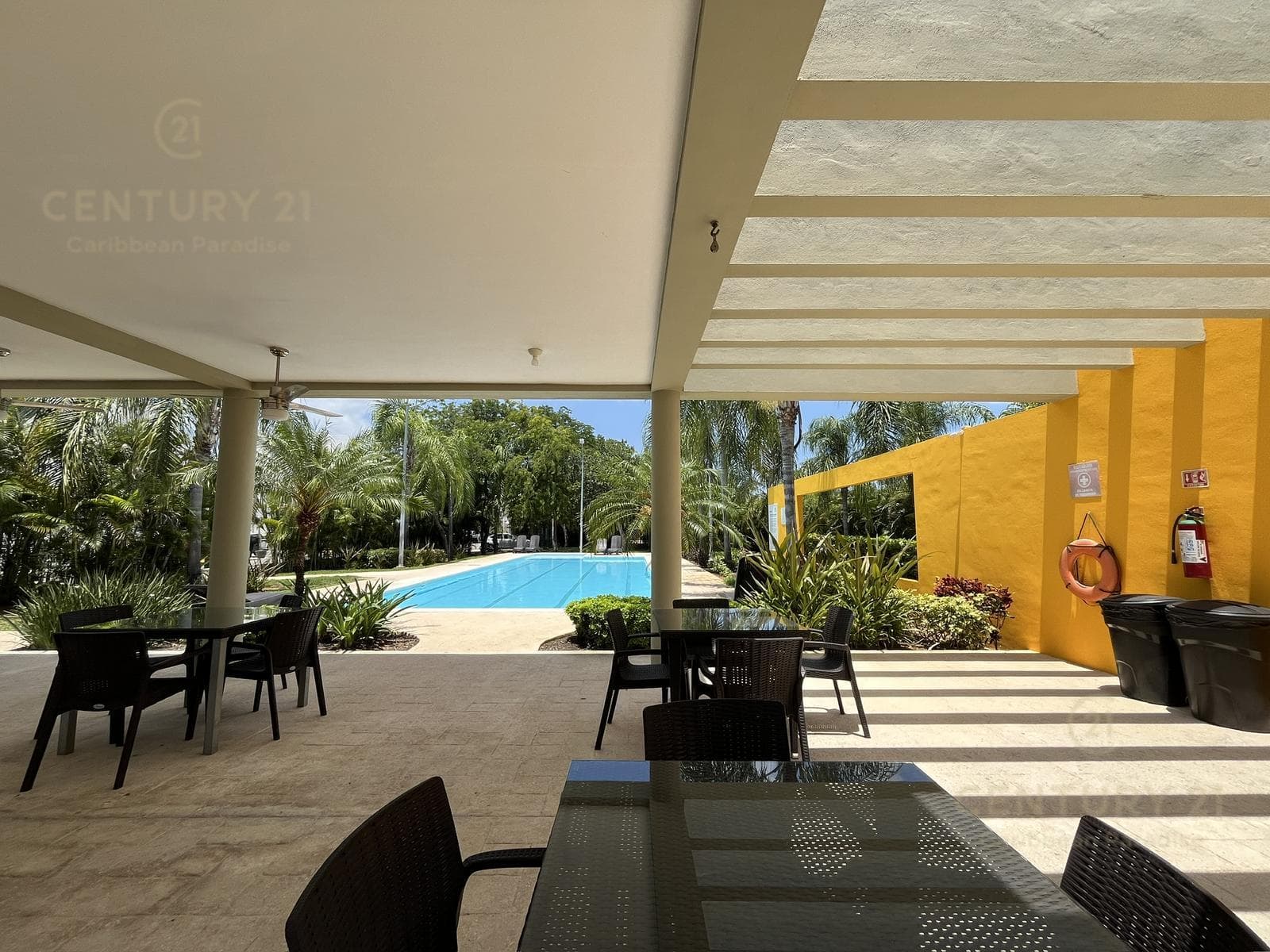 House for Rent: 3-Bedroom, Furnished, with Private Pool in Olivos 3, Playa del Carmen P4605