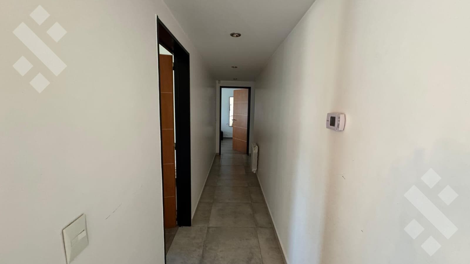Modern single-story house with a pool - La Falda neighborhood, Cipolletti