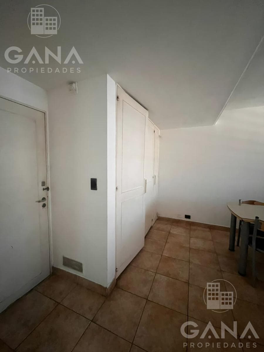 Apartment for Sale: Excellent Location, 1 Bedroom, Balcony Facing the Street.