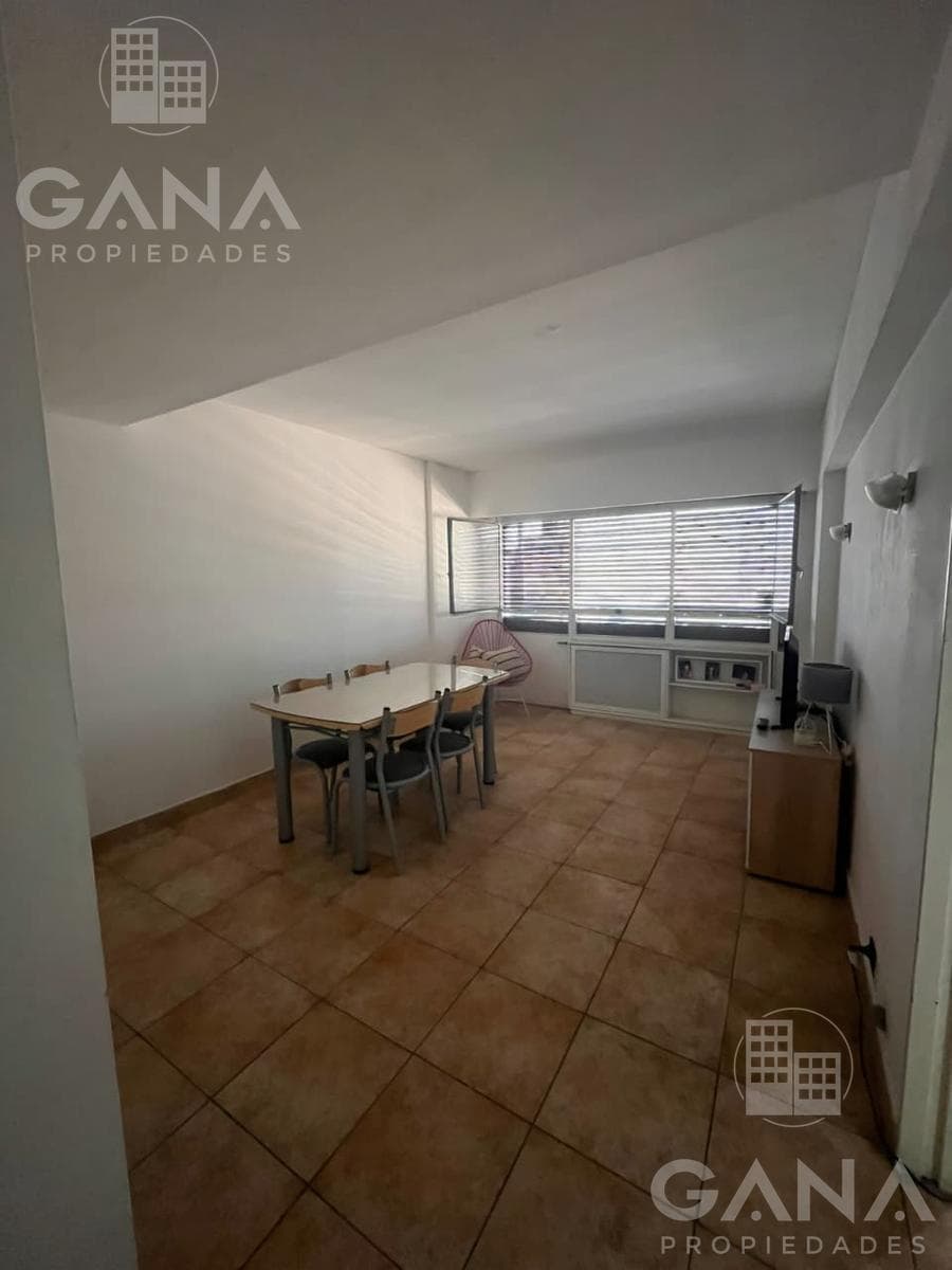 Apartment for Sale: Excellent Location, 1 Bedroom, Balcony Facing the Street.