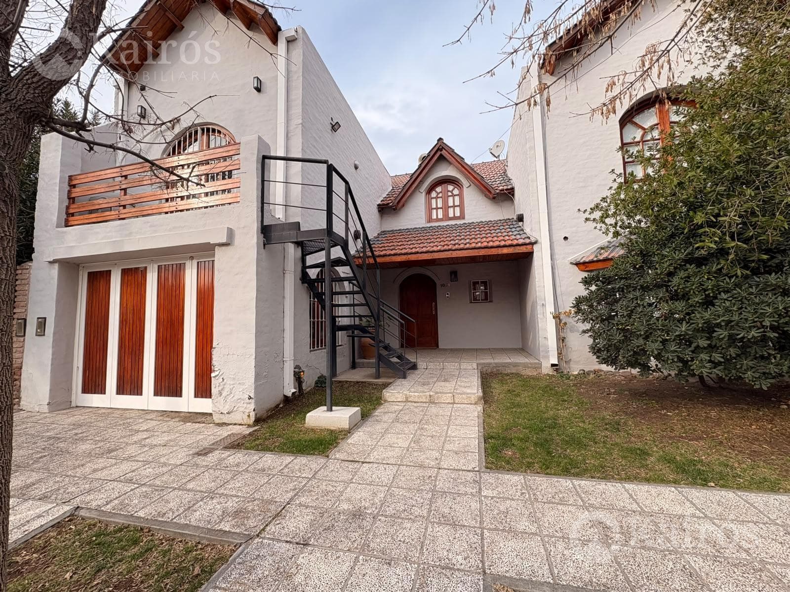 3-Bedroom House in the Parque San Juan Neighborhood