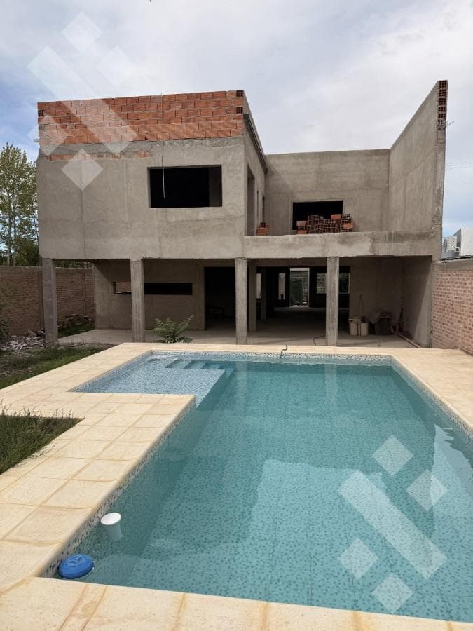 3-BEDROOM HOUSE FOR SALE (UNDER CONSTRUCTION) - DON HIGINIO NEIGHBORHOOD, FERNANDEZ ORO