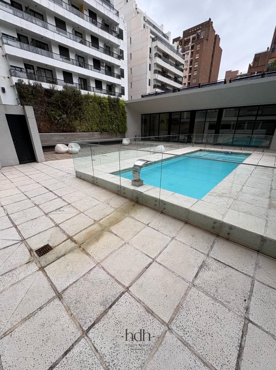 2-bedroom, 2-bathroom apartment for sale with a balcony and a new kitchen in Córdoba