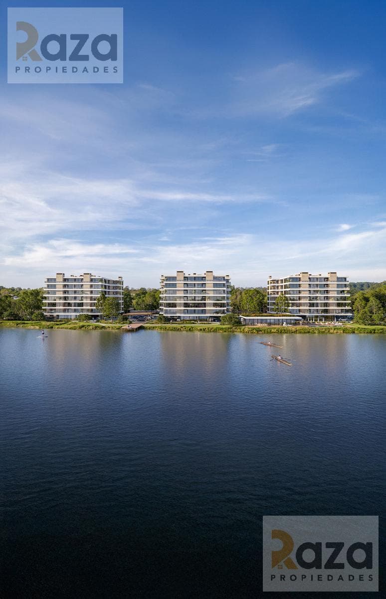 2-Bedroom Apartment for Sale in Parque Carrasco
