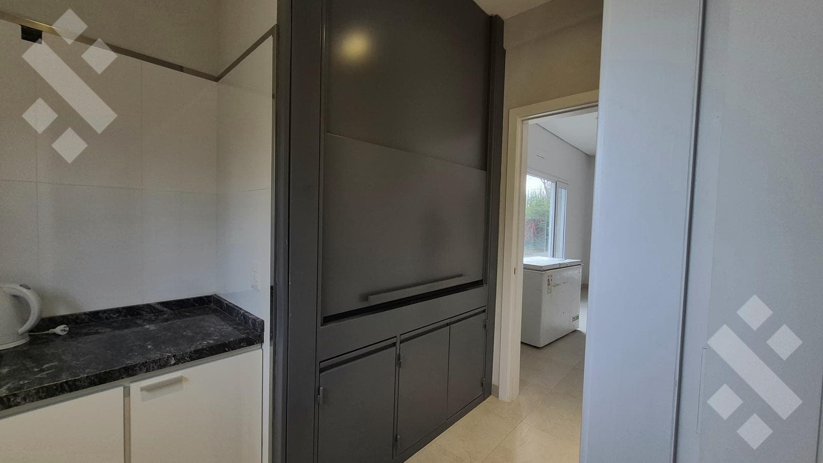 House for SALE, brand-new in the COSTA AZUL gated community. Cutting-edge design. Neuquén, capital city.