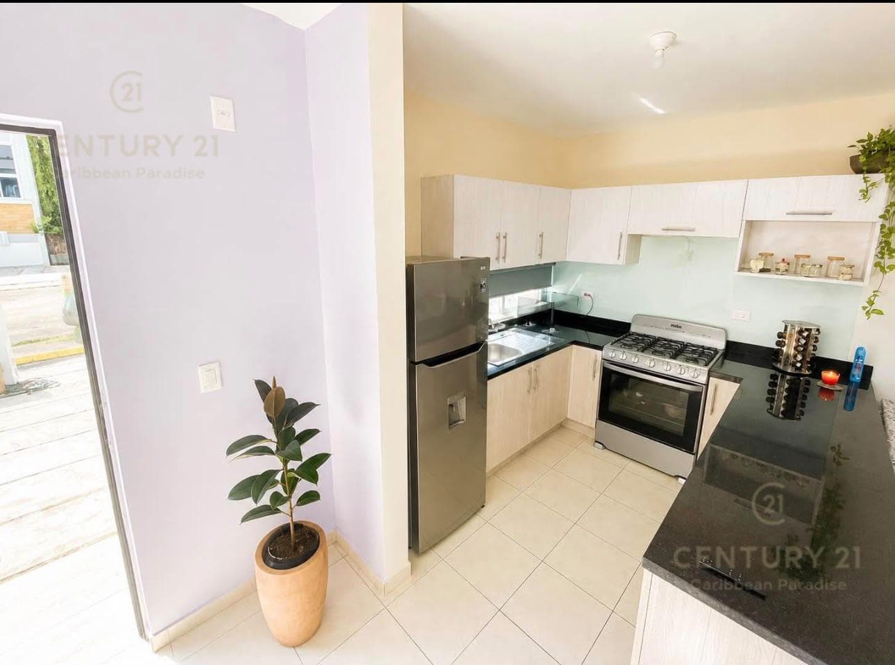 House for Sale in the Riviera Condominium, Playa del Carmen, P4610