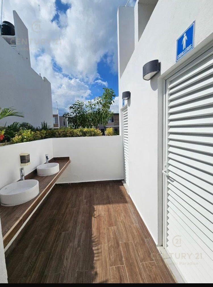 House for Sale in the Riviera Condominium, Playa del Carmen, P4610