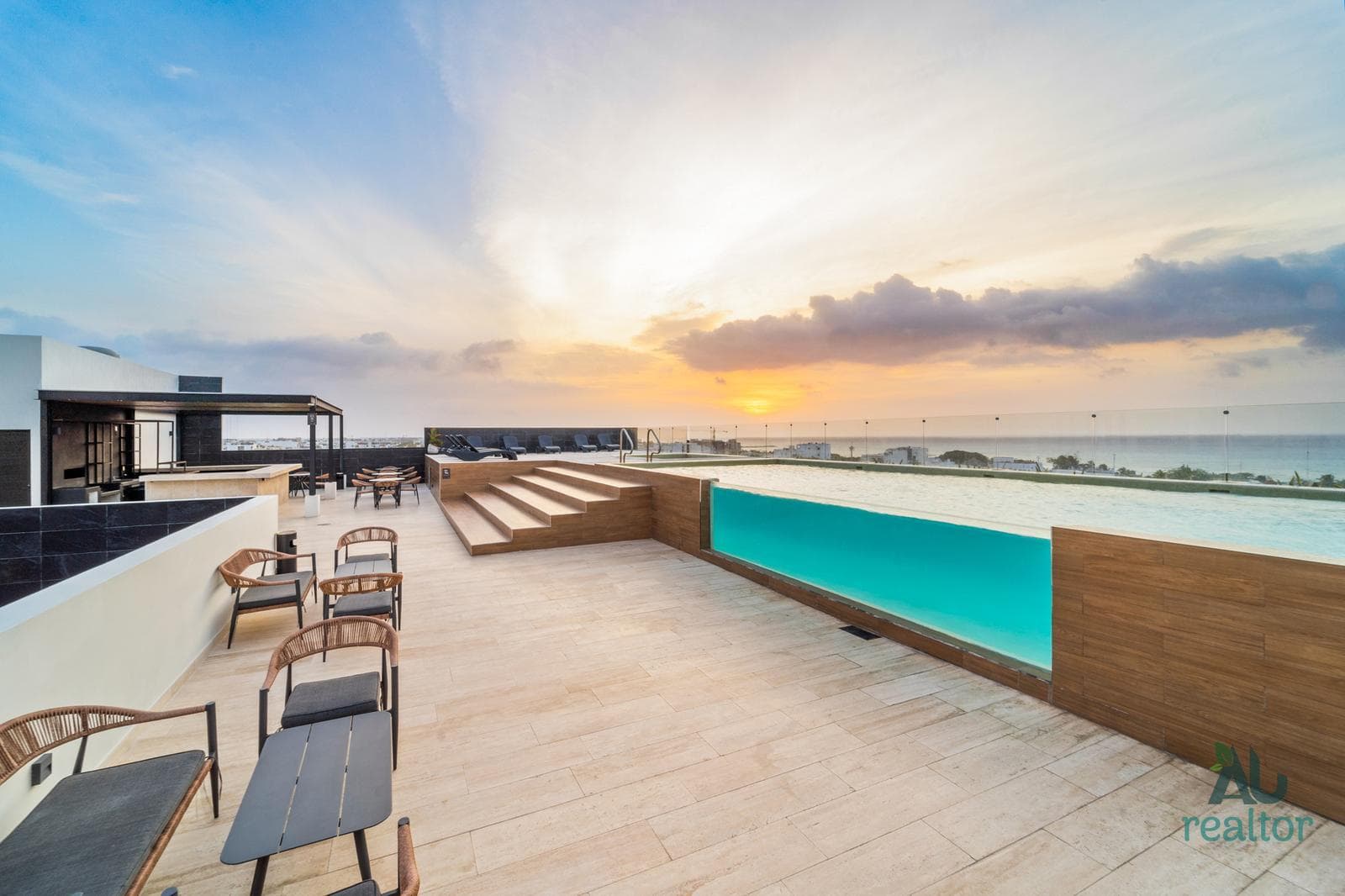 Luxury Penthouse with Current Tenant | Immediate Cash Flow in the Best Location in Playa del Carmen