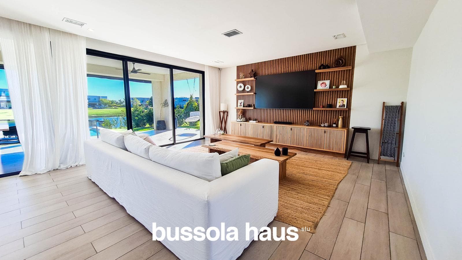 8-room house for sale with a pool in Ceibos Puertos Escobar