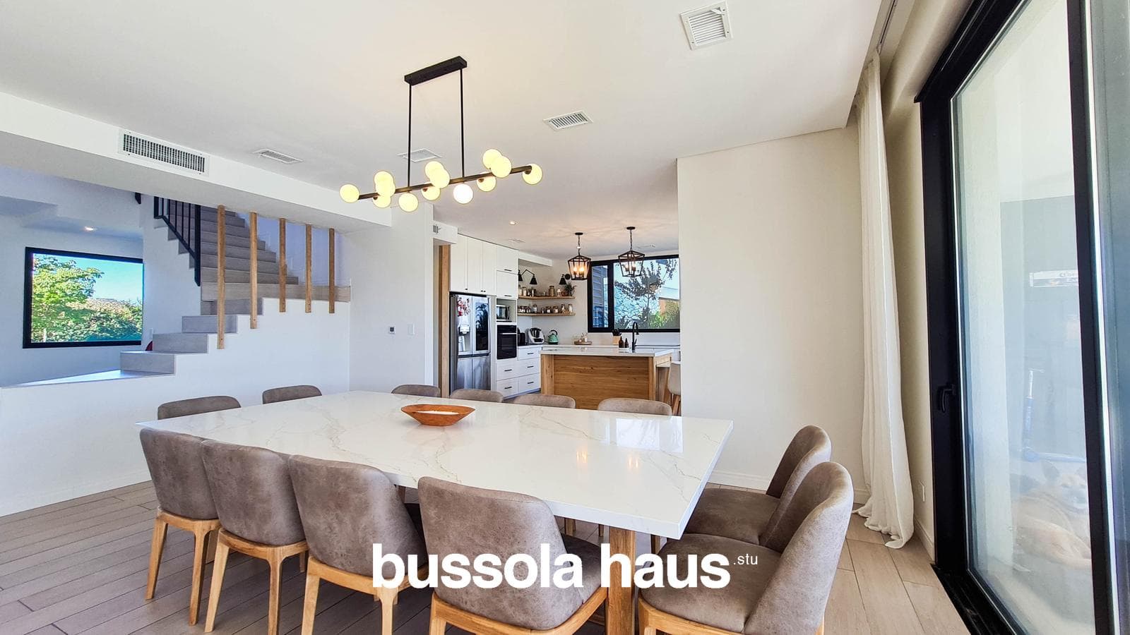 8-room house for sale with a pool in Ceibos Puertos Escobar