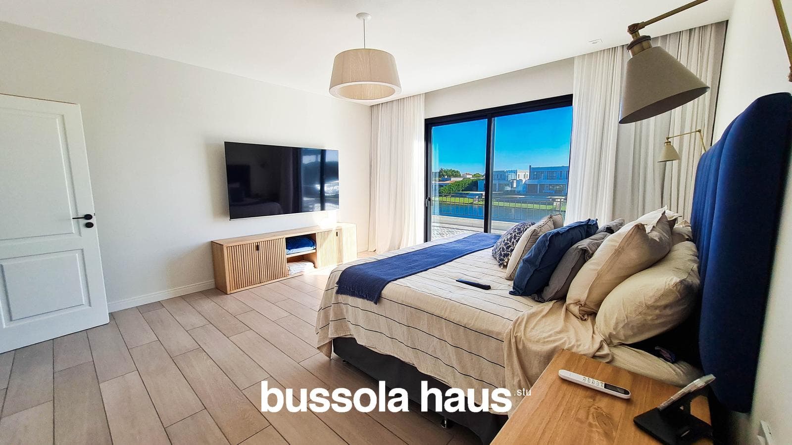 8-room house for sale with a pool in Ceibos Puertos Escobar