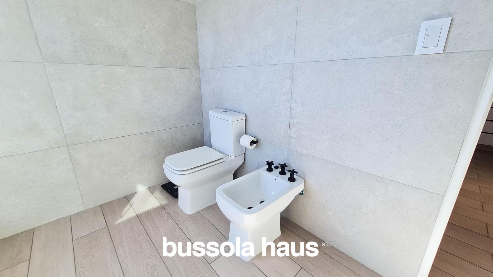 8-room house for sale with a pool in Ceibos Puertos Escobar