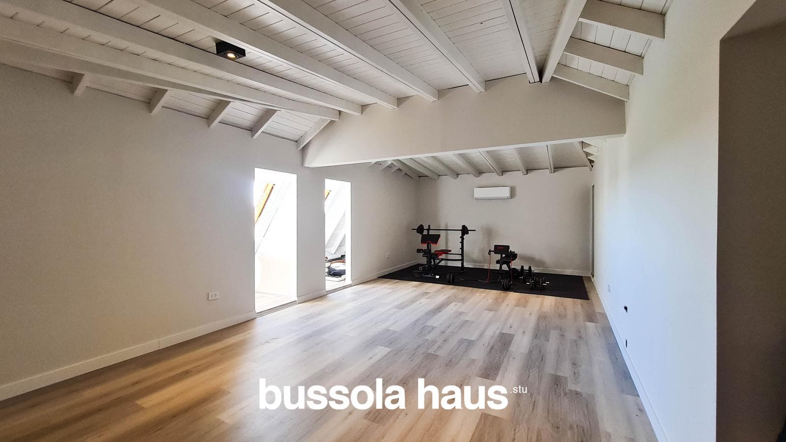 8-room house for sale with a pool in Ceibos Puertos Escobar